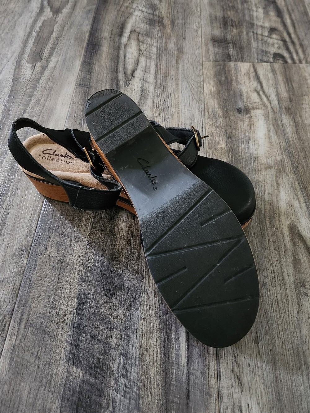 Clarks Paizlee Bay Black Leather Clog Wood-Effect Platform Ankle Strap Sandals - Picture 8 of 10